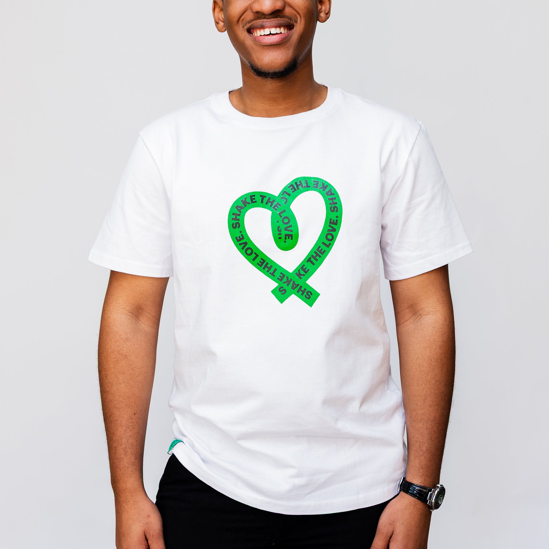 White T-shirt | Shake the love